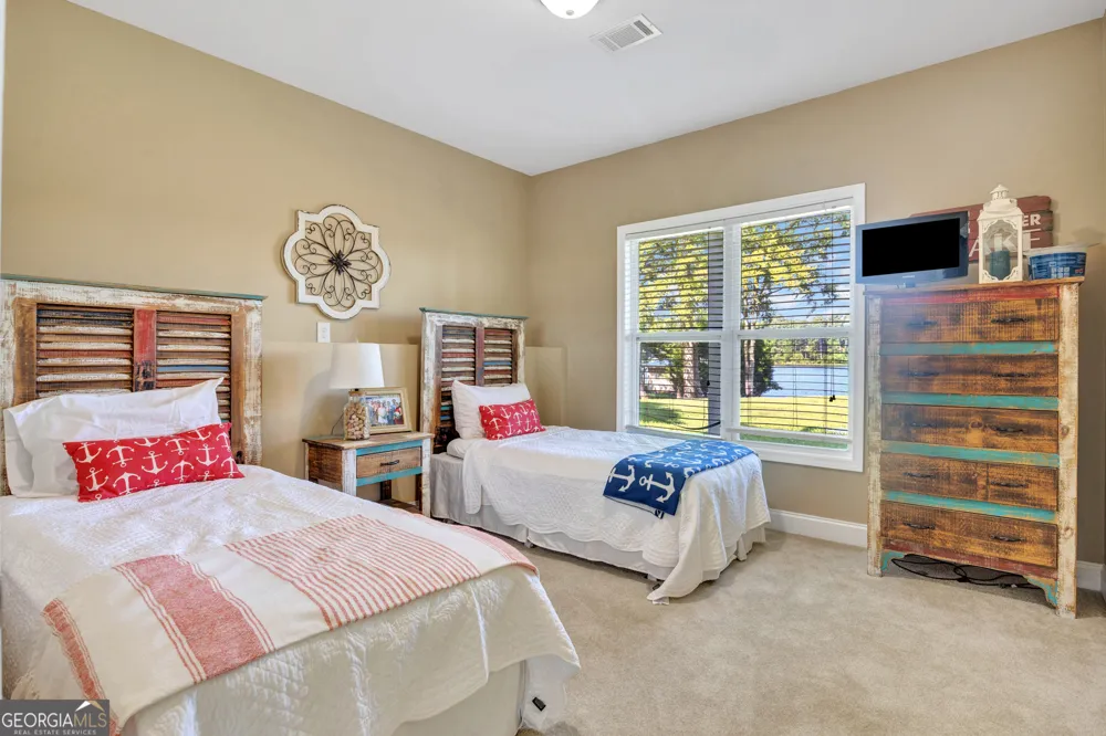 167 N Steel Bridge RD Eatonton, GA 31024