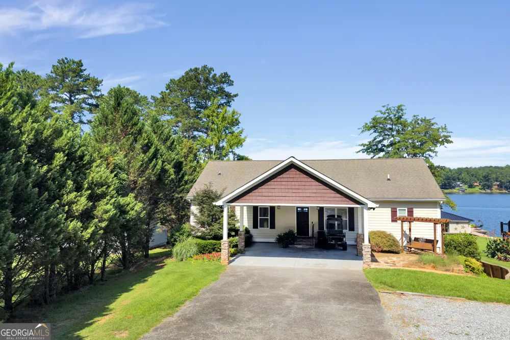 167 N Steel Bridge RD Eatonton, GA 31024