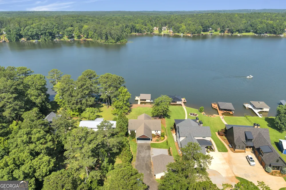 167 N Steel Bridge RD Eatonton, GA 31024
