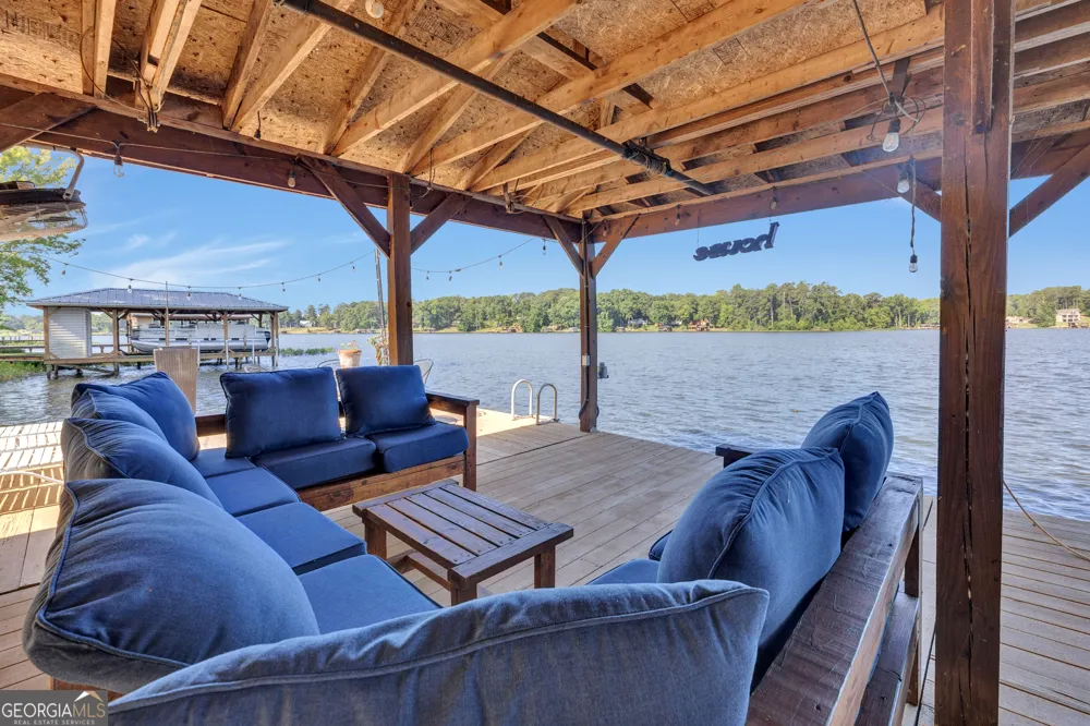 167 N Steel Bridge RD Eatonton, GA 31024