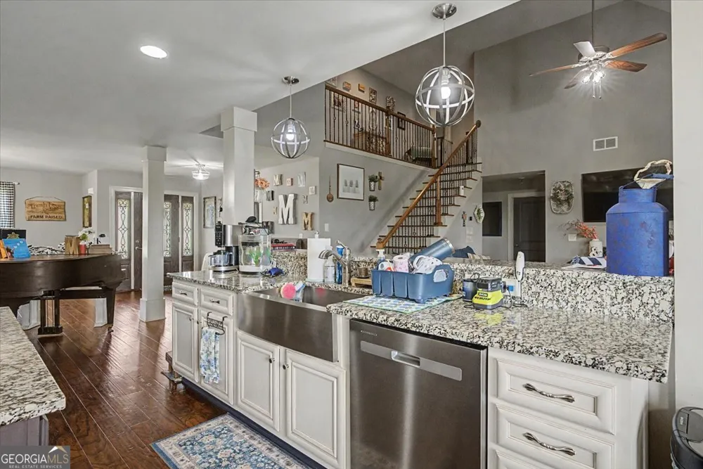 5105 E Highway 166 Carrollton, GA 30116