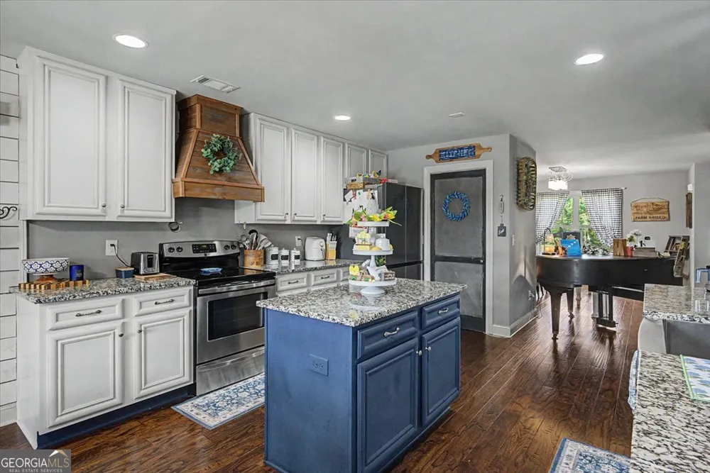5105 E Highway 166 Carrollton, GA 30116