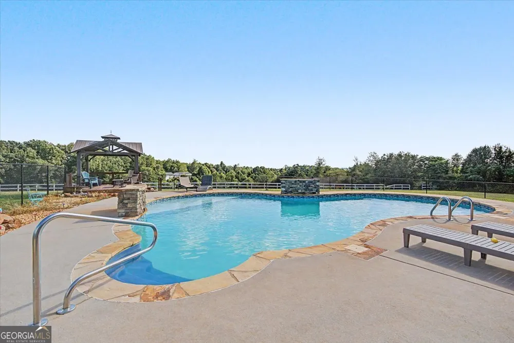 5105 E Highway 166 Carrollton, GA 30116