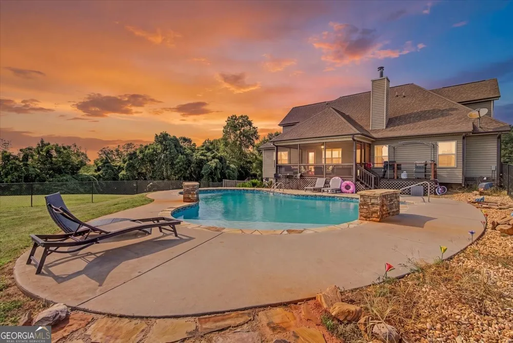 5105 E Highway 166 Carrollton, GA 30116