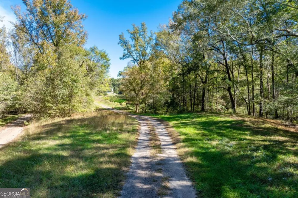 422 Blessings LN Nicholson, GA 30565