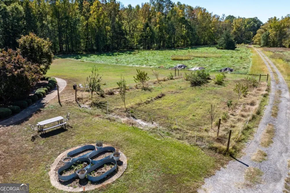422 Blessings LN Nicholson, GA 30565