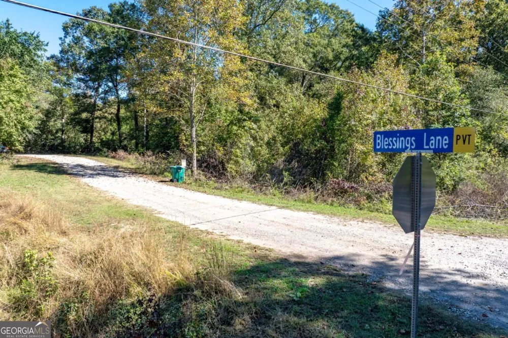 422 Blessings LN Nicholson, GA 30565