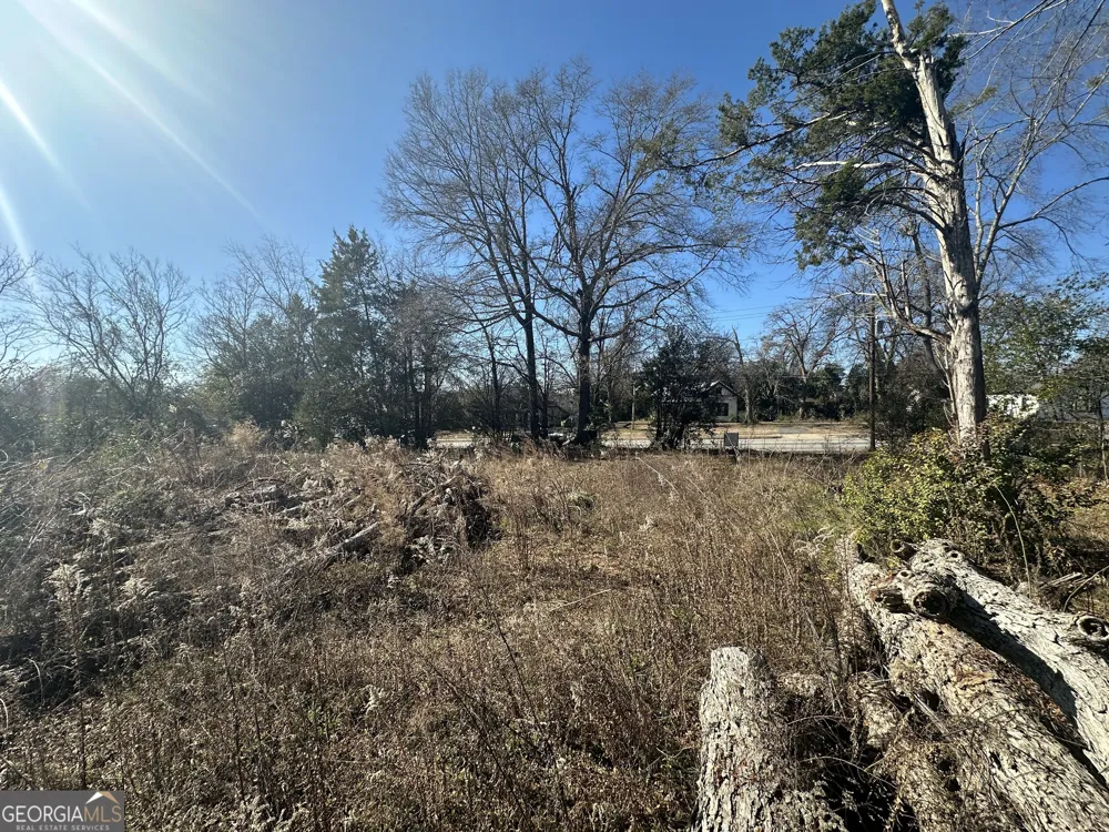 921 N Jefferson ST Milledgeville, GA 31061