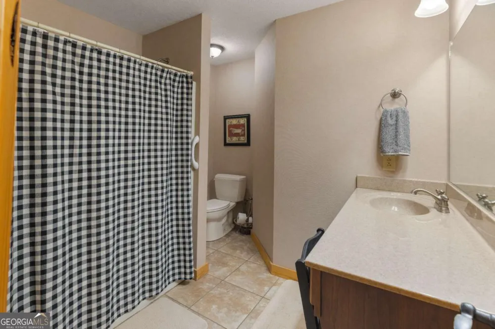 928 Kirkland DR Hiawassee, GA 30546