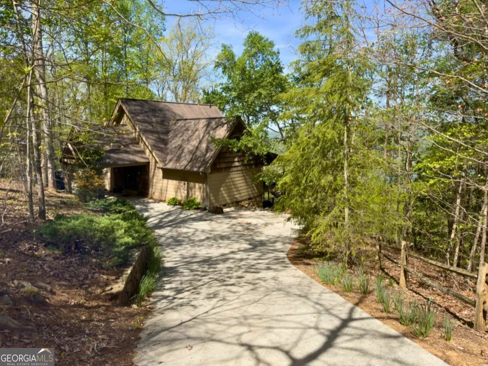 928 Kirkland DR Hiawassee, GA 30546