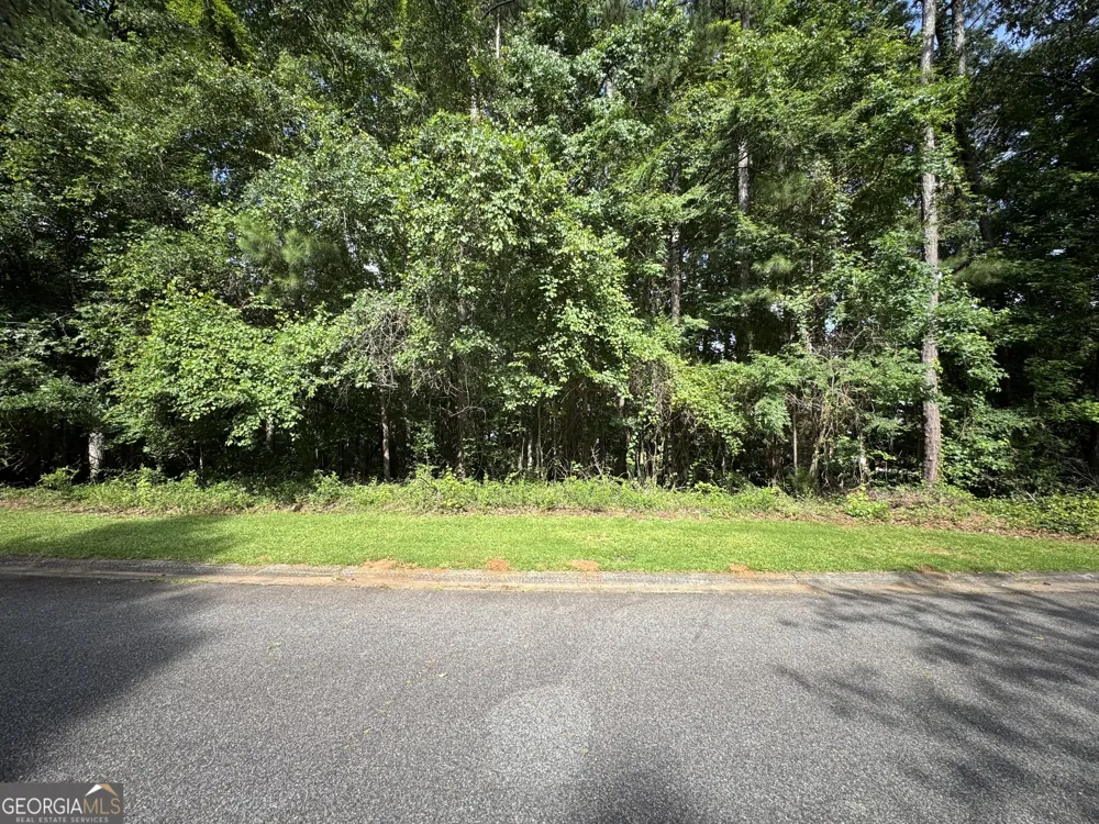 409 Cambridge CT Macon, GA 31220