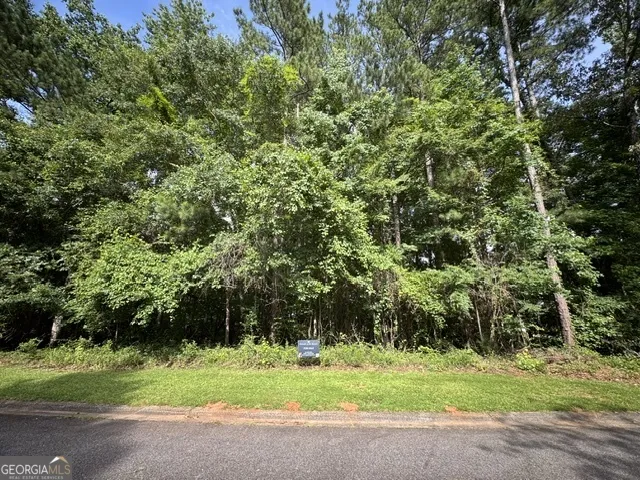 409 Cambridge CT Macon, GA 31220