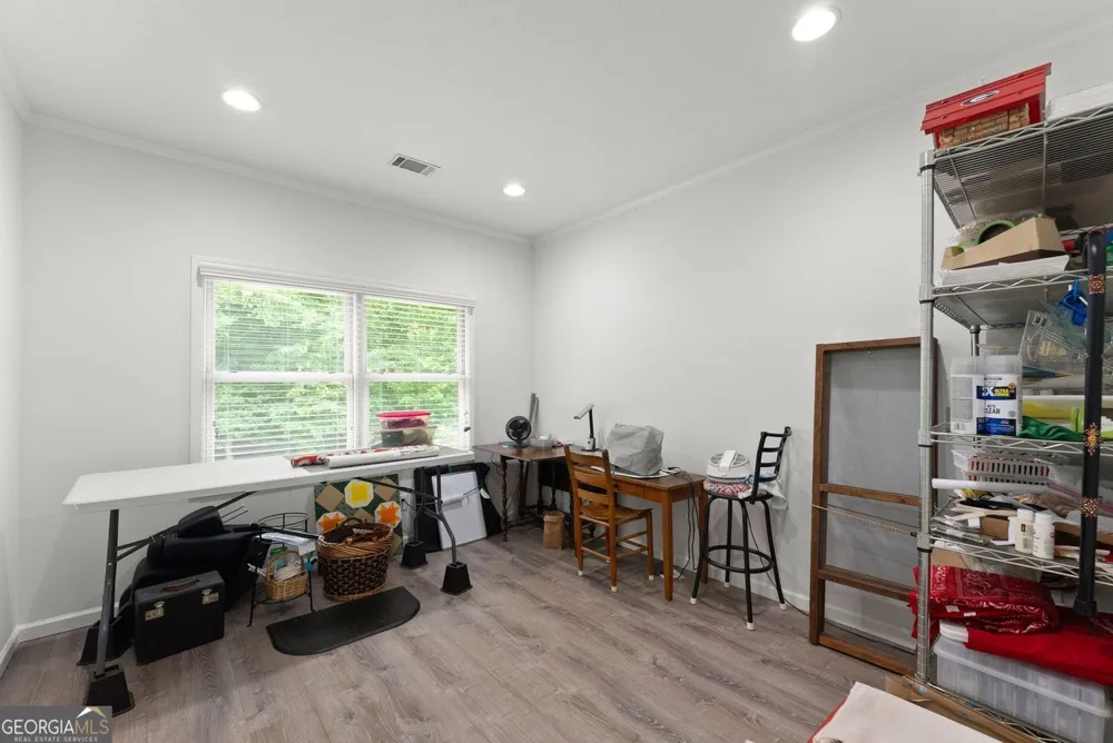 1020 Easy ST Toccoa, GA 30577