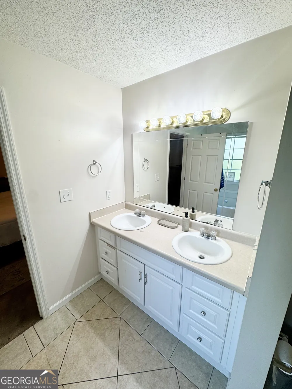 325 Overland WAY Gray, GA 31032