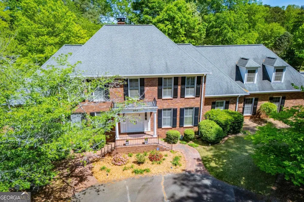203 S Ole Hickory TRL Carrollton, GA 30117