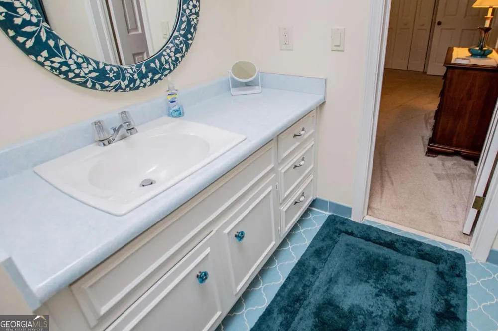 203 S Ole Hickory TRL Carrollton, GA 30117