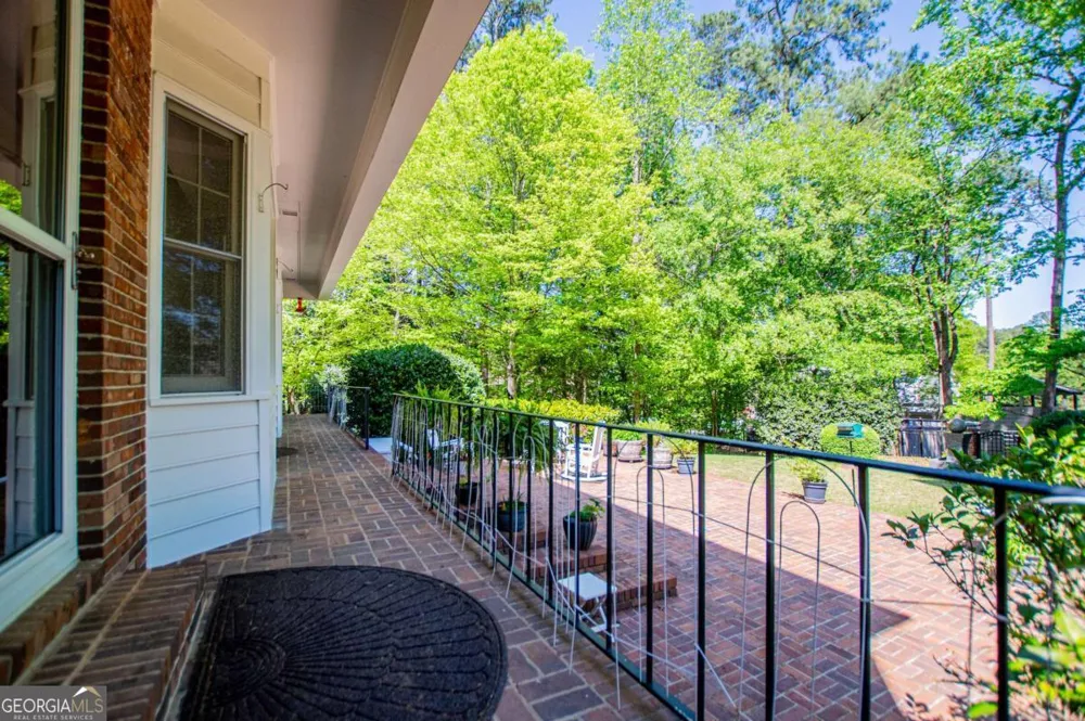 203 S Ole Hickory TRL Carrollton, GA 30117