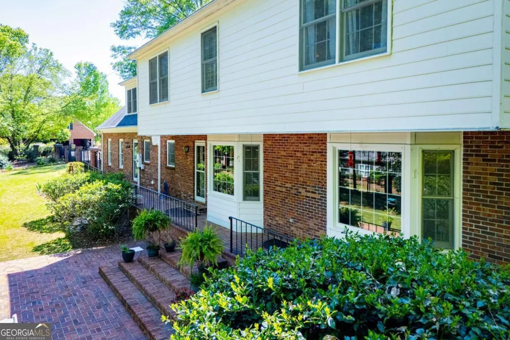 203 S Ole Hickory TRL Carrollton, GA 30117