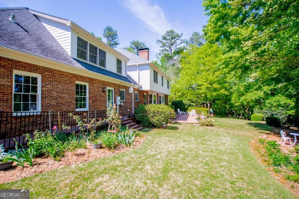 203 S Ole Hickory TRL Carrollton, GA 30117