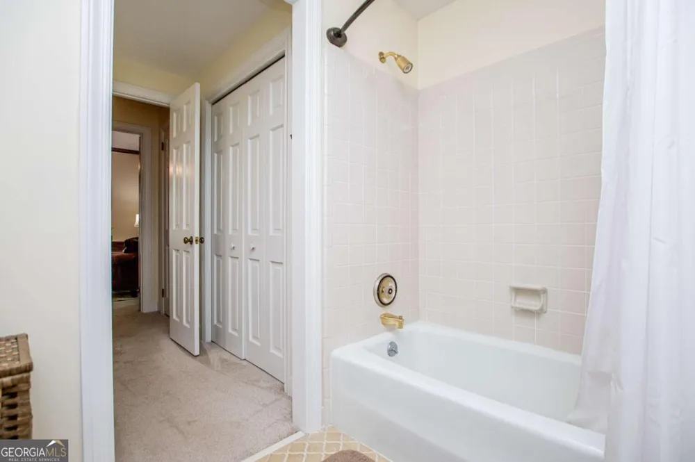 203 S Ole Hickory TRL Carrollton, GA 30117