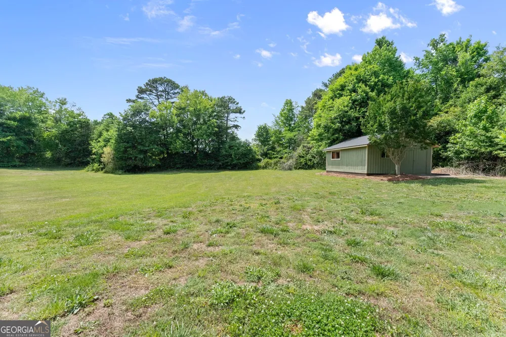 160 Main ST Clermont, GA 30527