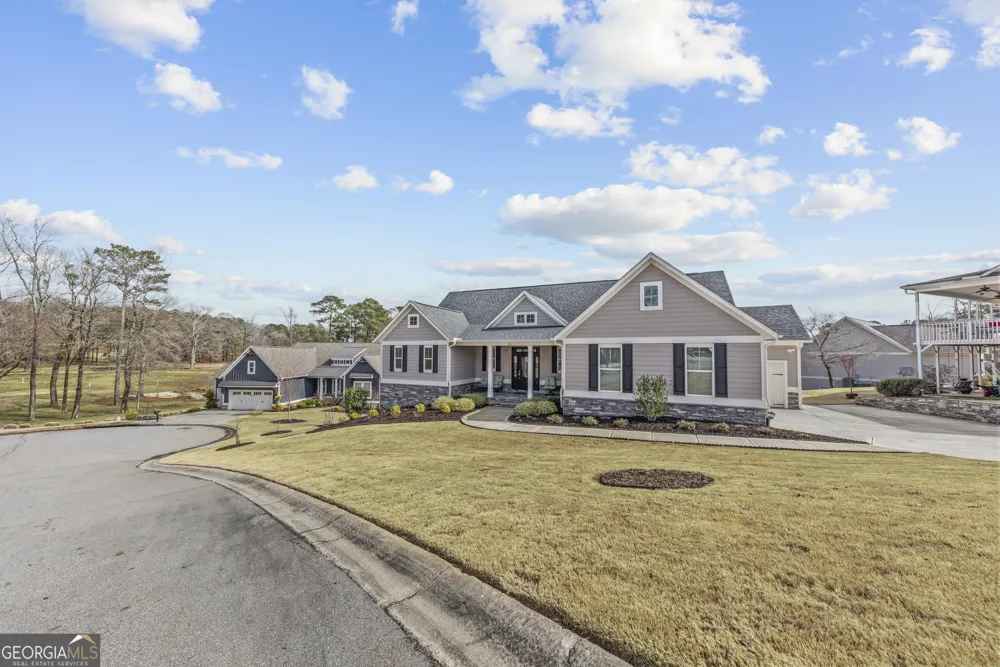 1011 Lofter PL Greensboro, GA 30642
