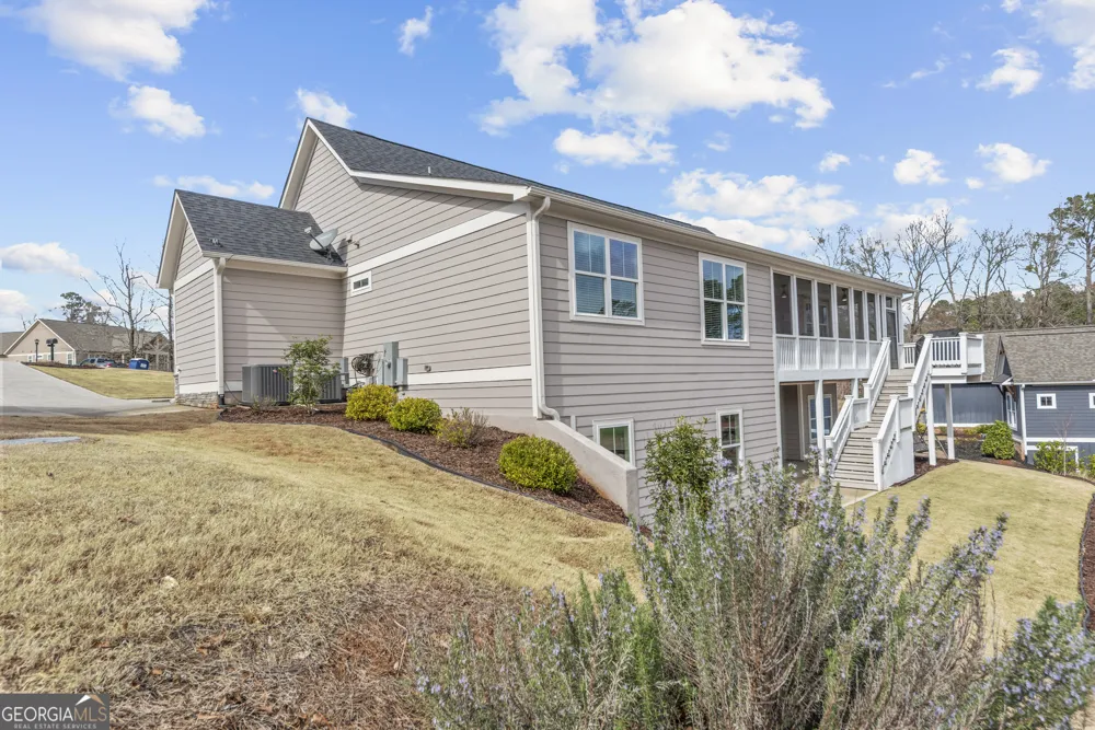 1011 Lofter PL Greensboro, GA 30642
