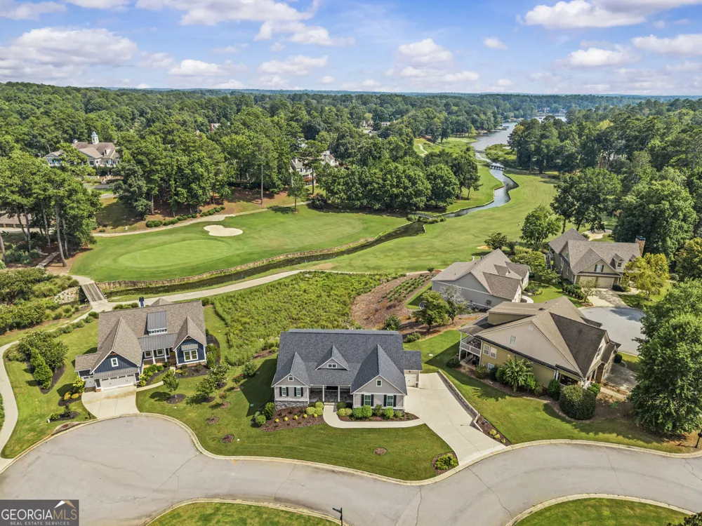 1011 Lofter PL Greensboro, GA 30642
