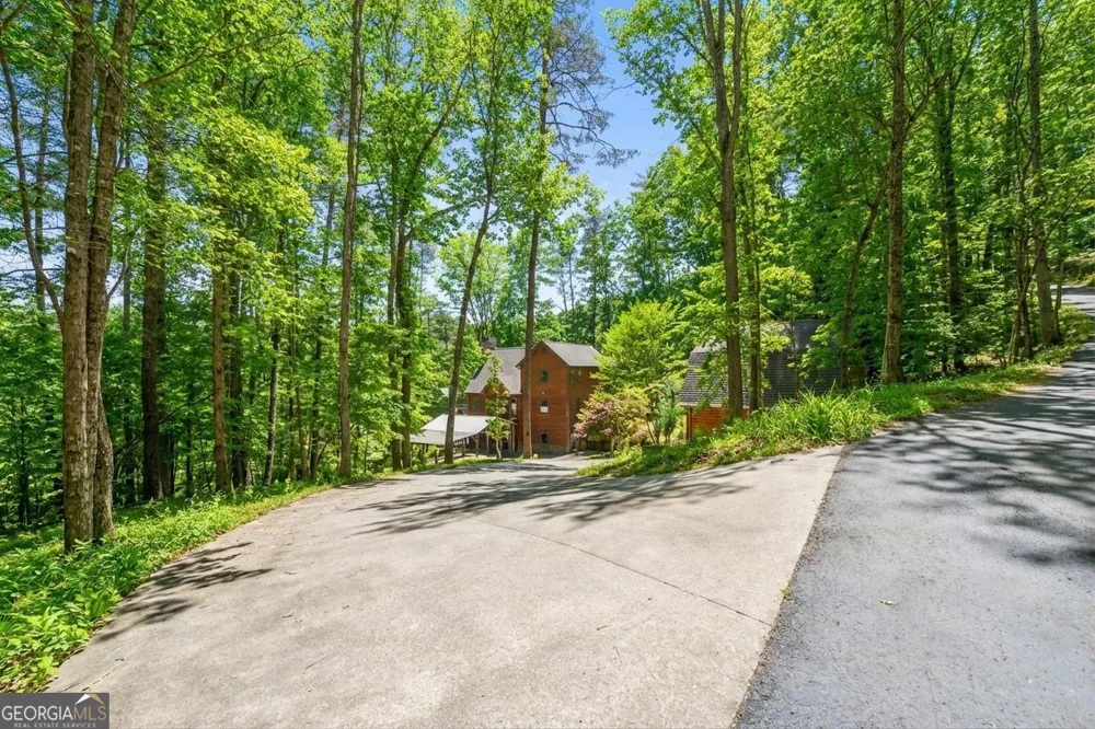 218 Blue Gate LN Dahlonega, GA 30533