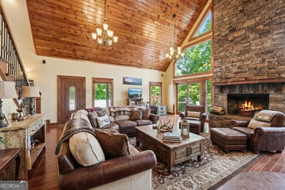 218 Blue Gate LN Dahlonega, GA 30533