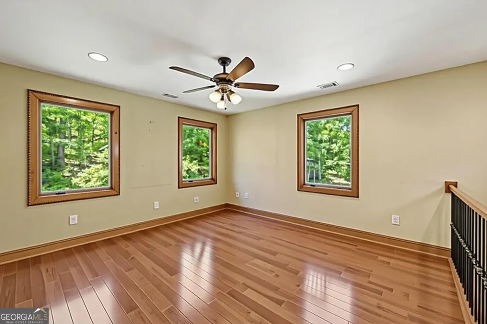 218 Blue Gate LN Dahlonega, GA 30533