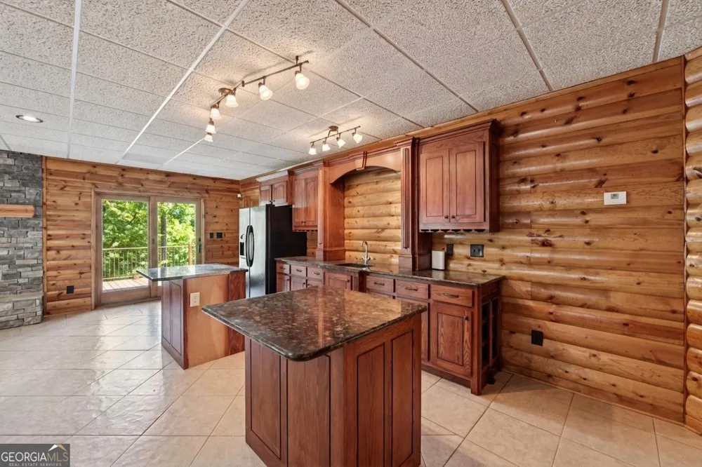 218 Blue Gate LN Dahlonega, GA 30533