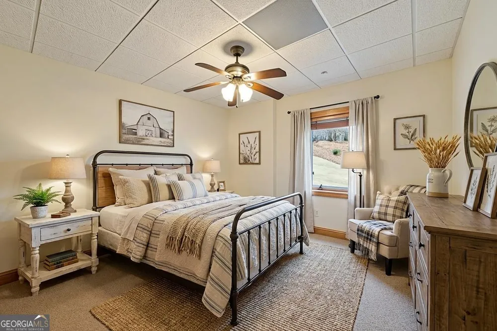 218 Blue Gate LN Dahlonega, GA 30533
