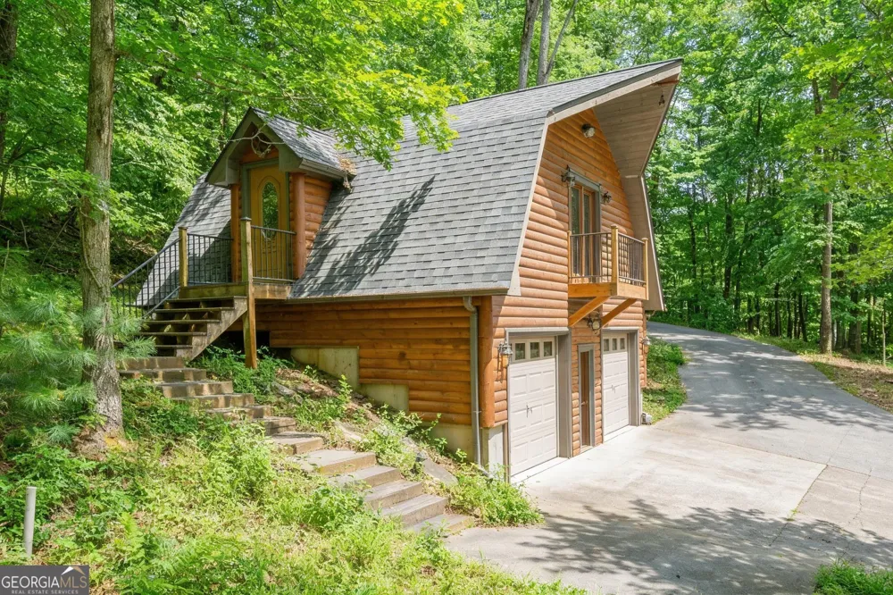 218 Blue Gate LN Dahlonega, GA 30533