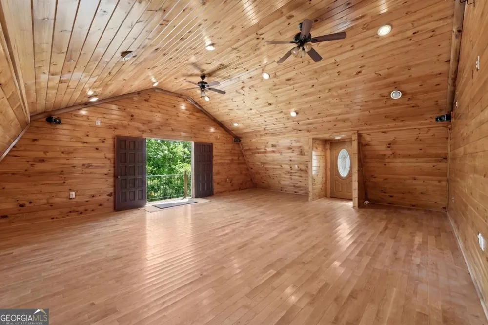 218 Blue Gate LN Dahlonega, GA 30533