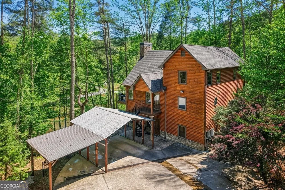 218 Blue Gate LN Dahlonega, GA 30533