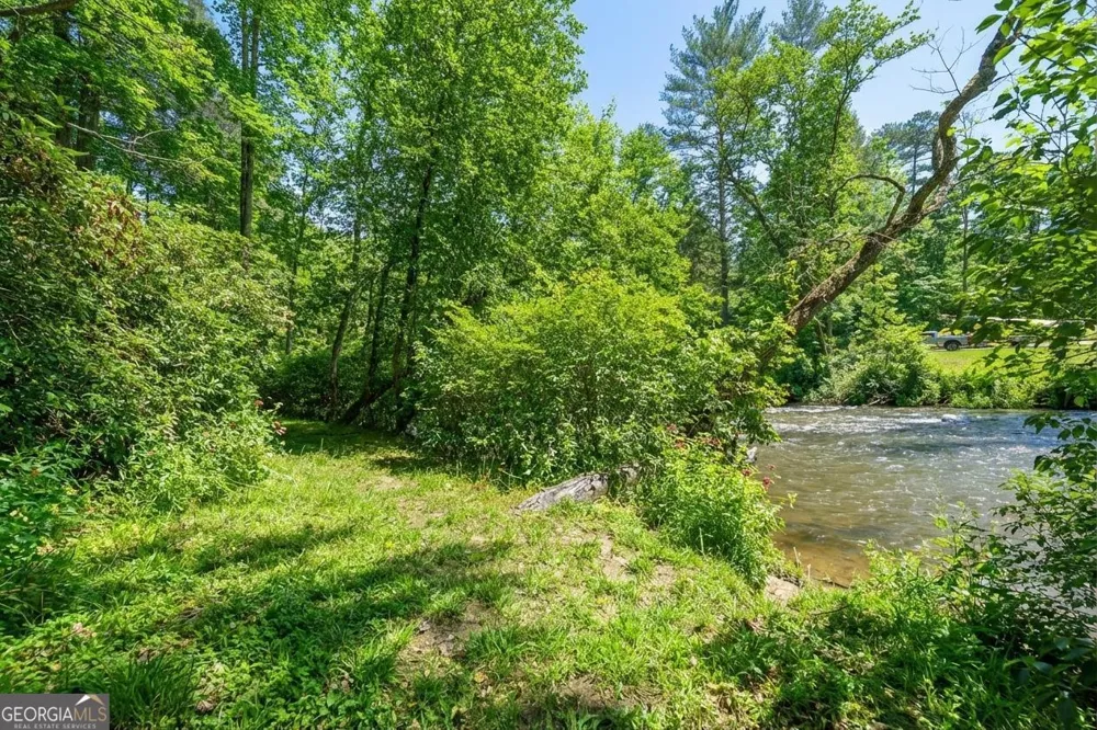 218 Blue Gate LN Dahlonega, GA 30533