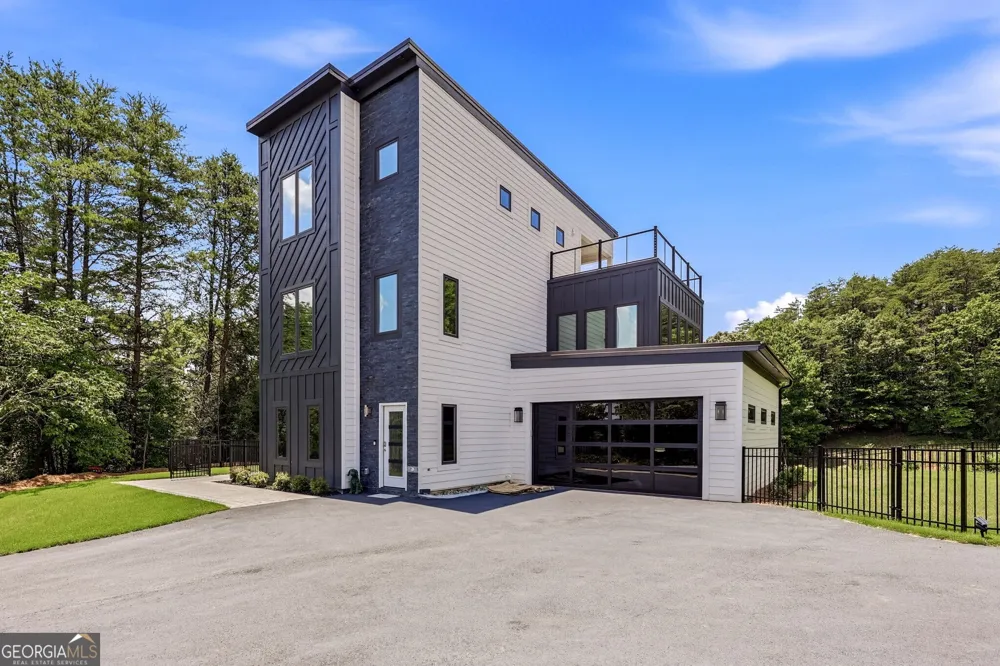 84 Schwarzwald Strasse Helen, GA 30545