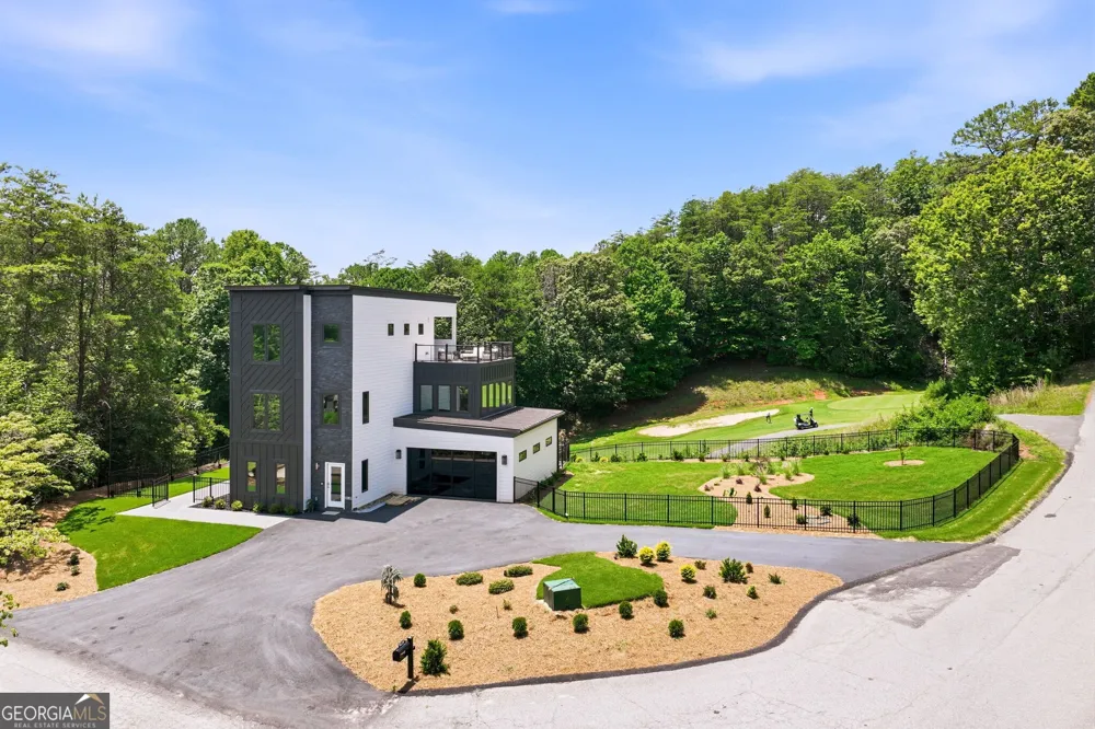 84 Schwarzwald Strasse Helen, GA 30545