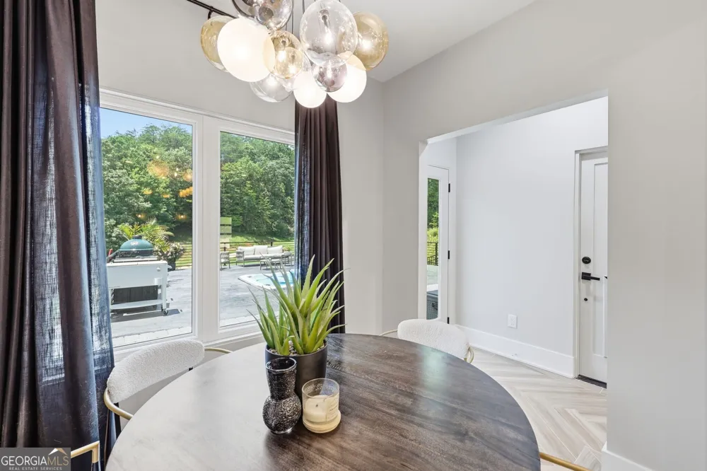 84 Schwarzwald Strasse Helen, GA 30545