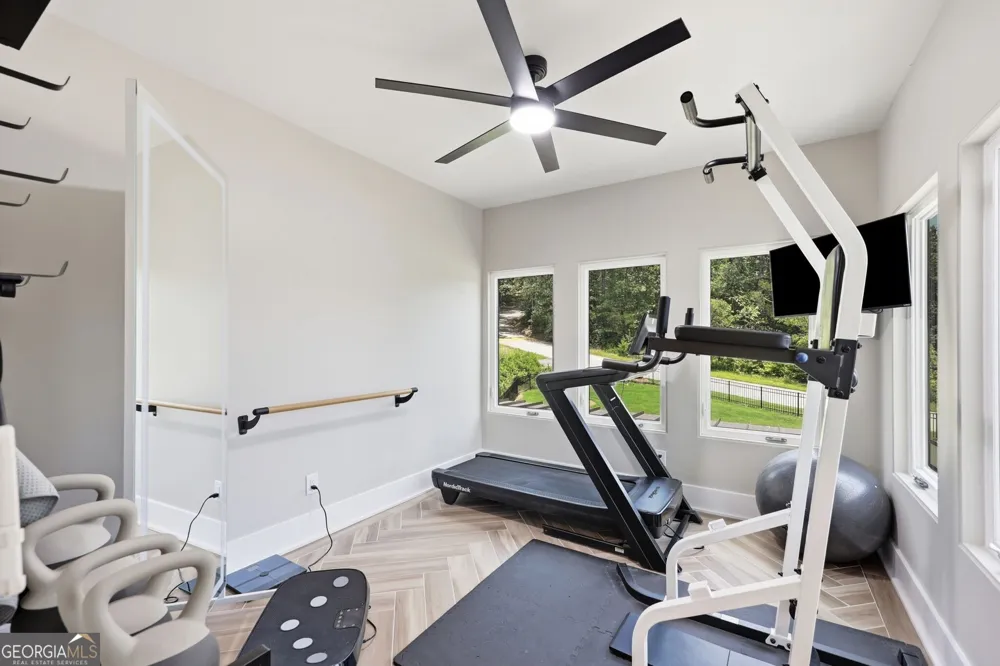 84 Schwarzwald Strasse Helen, GA 30545