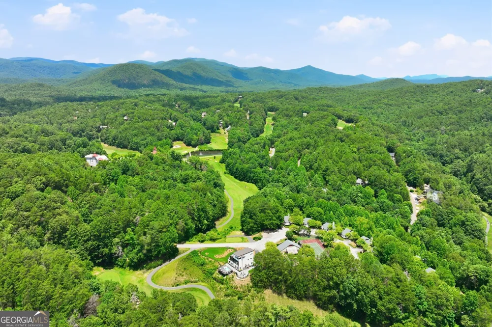 84 Schwarzwald Strasse Helen, GA 30545