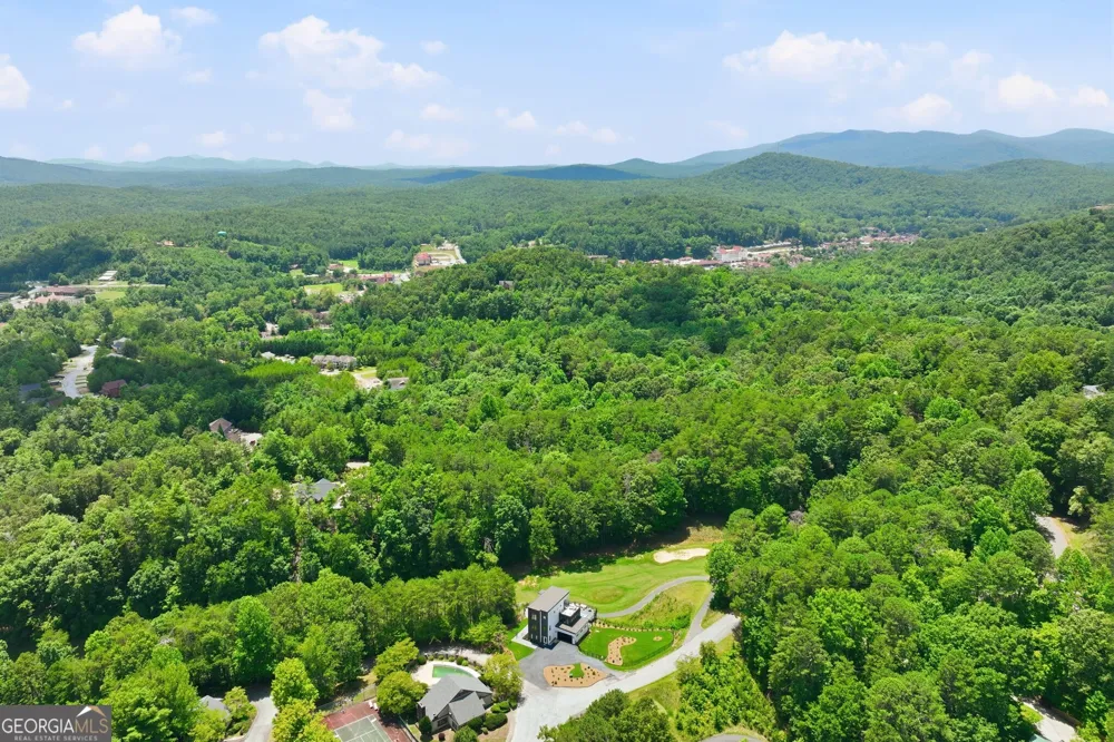 84 Schwarzwald Strasse Helen, GA 30545