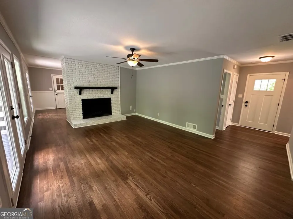 287 Brookwood DR SW Marietta, GA 30064