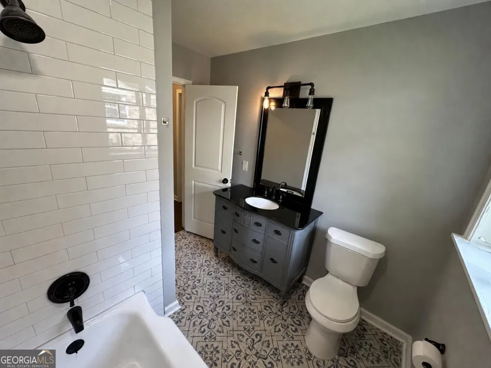287 Brookwood DR SW Marietta, GA 30064