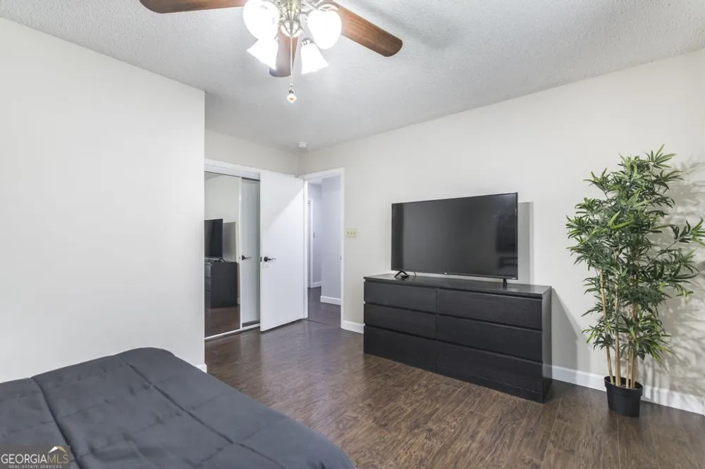 132 Sussex DR Warner Robins, GA 31088