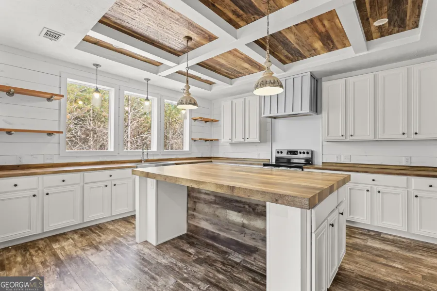 1262 Penny Morris RD Baxley, GA 31513