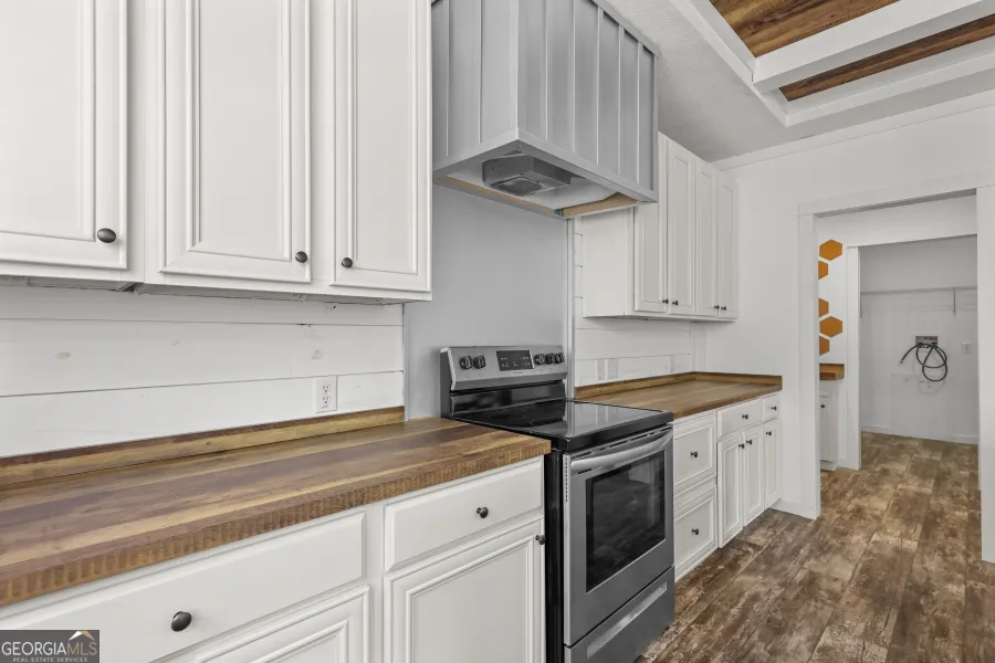 1262 Penny Morris RD Baxley, GA 31513