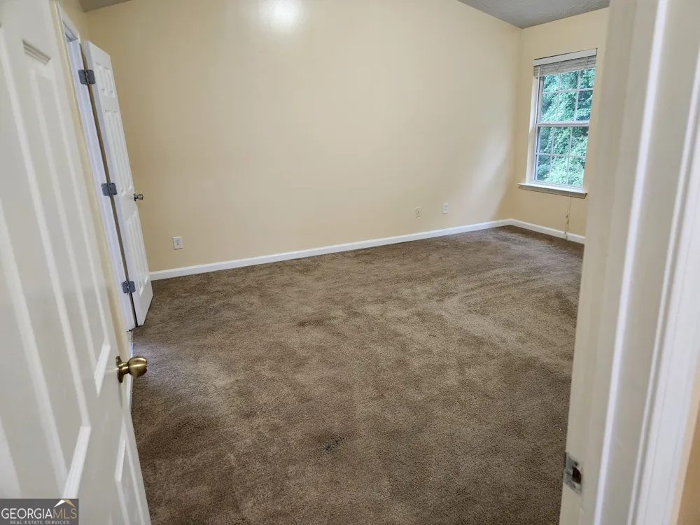 2135 Pine View TRL Ellenwood, GA 30294