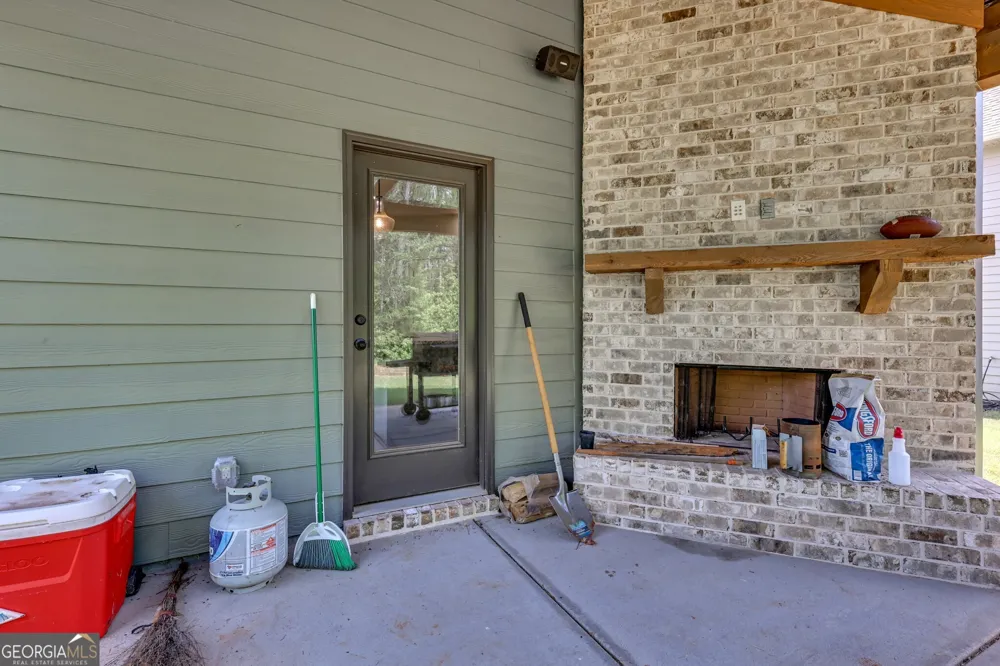 4589 Capulet CT Forsyth, GA 31029